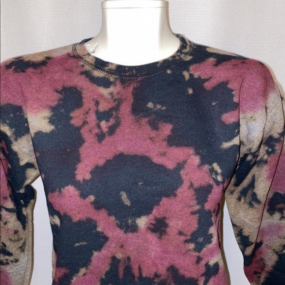 *CUSTOM DYED SWEATSHIRT - Picture 2 of 4